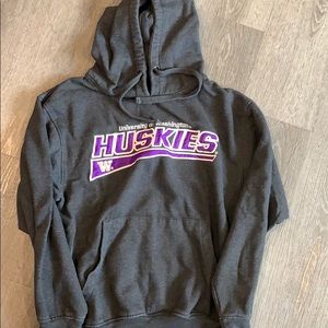 Embroidered University of Washington Huskies